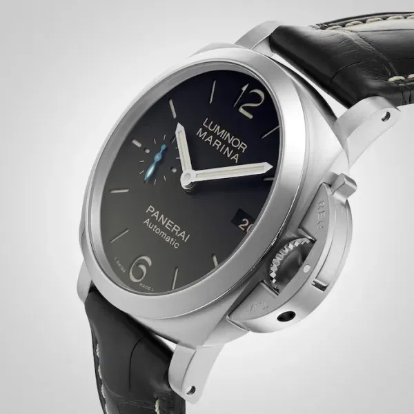 Panerai Luminor Men Automatic Black Alligator Watch PAM01392