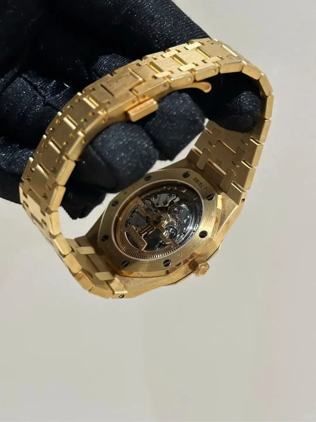 Audemars Piguet Royal Oak Jumbo Extra-Thin Blue 15202BA.OO.1240BA.01