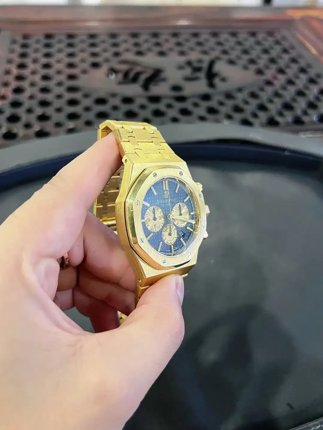 Audemars Piguet Royal Oak Offshore Selfwinding Chronograph Blue 26331BA.OO.1220BA.01