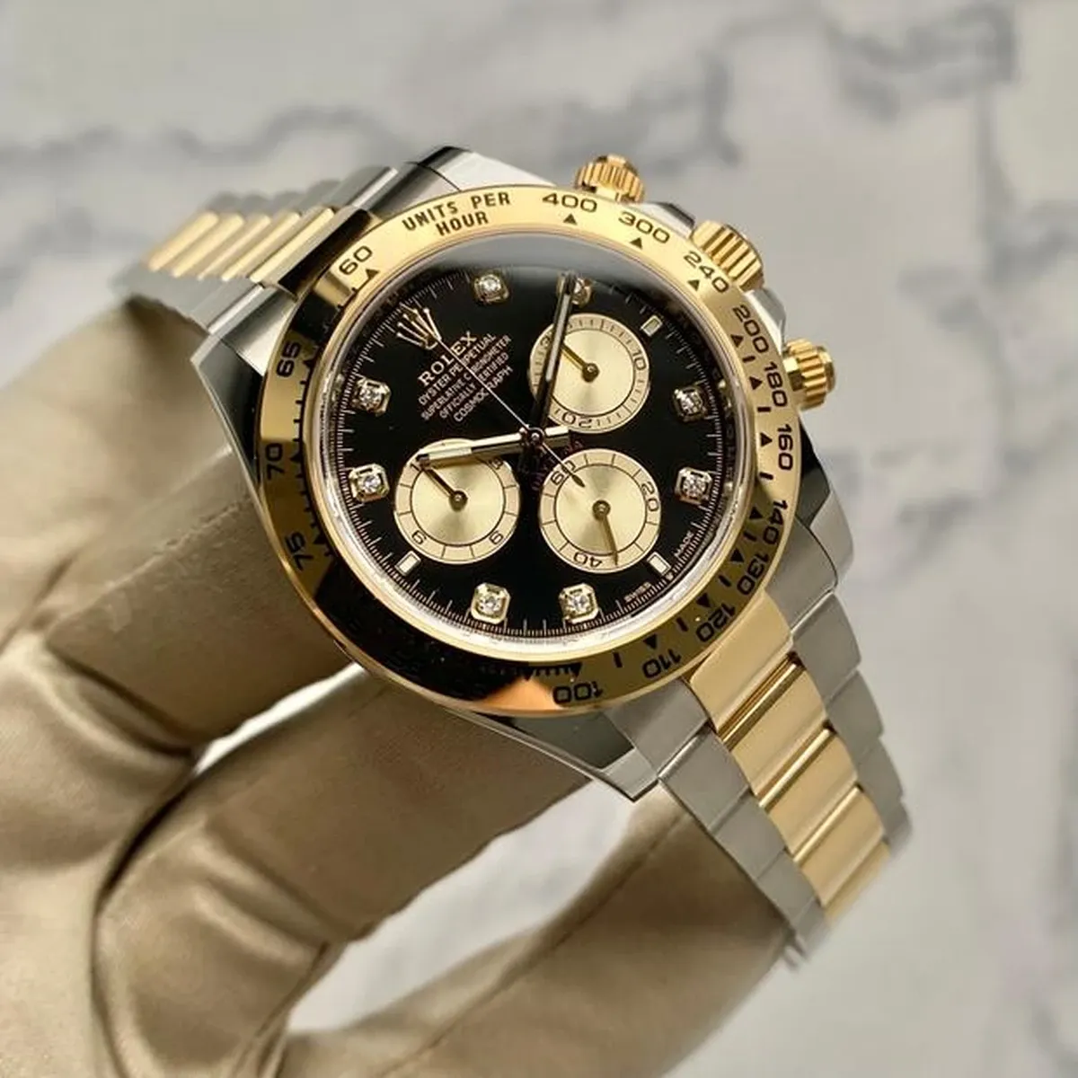 Superclone Rolex Daytona Black Diamond Dial 126503