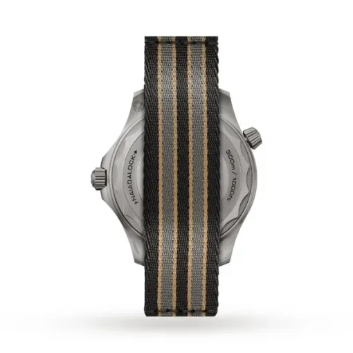 Omega Seamaster Men Automatic Black Fabric 007 Watch O21092422001001