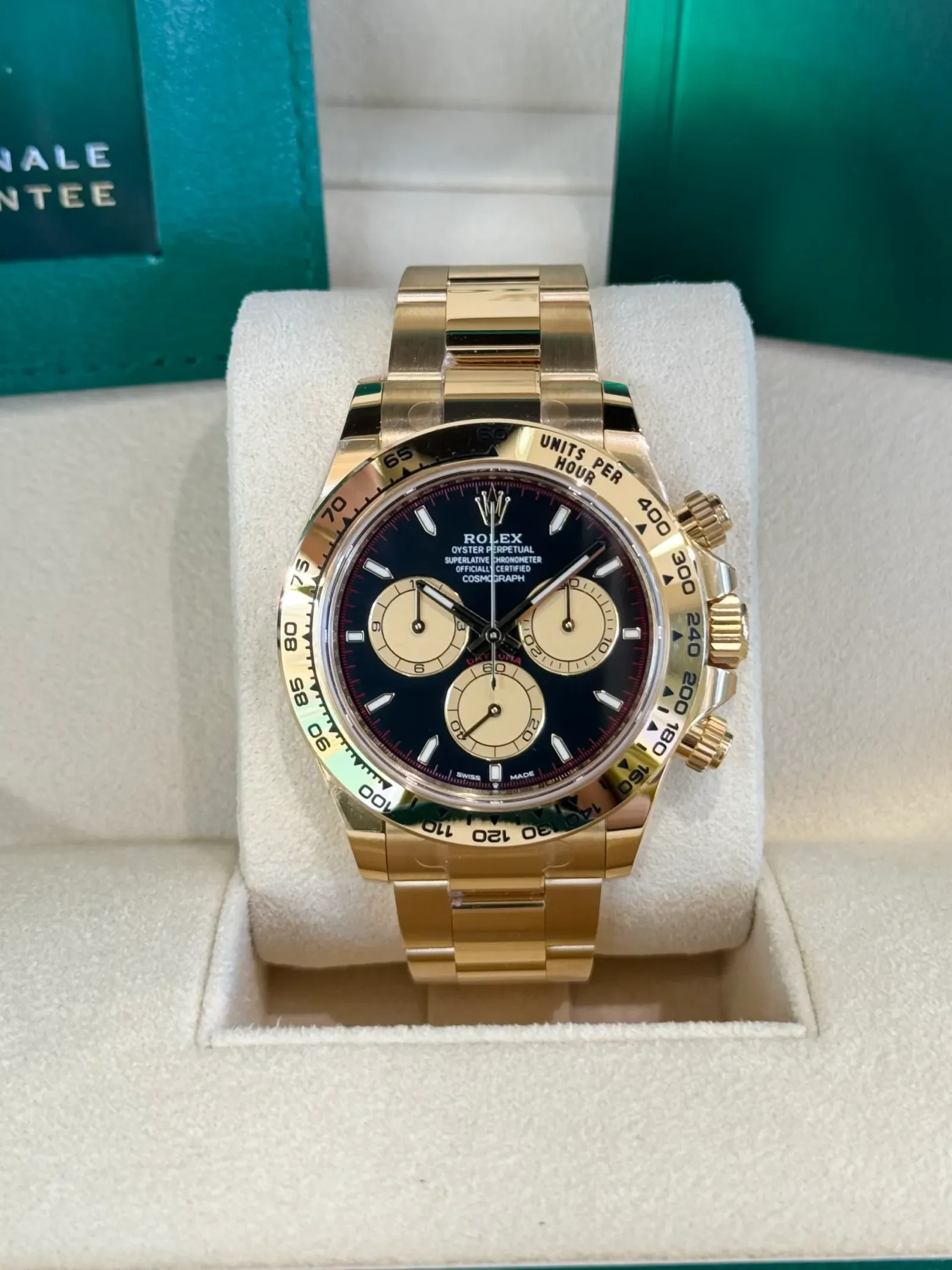 Superclone Rolex Daytona 40 mm Black Dial 126508