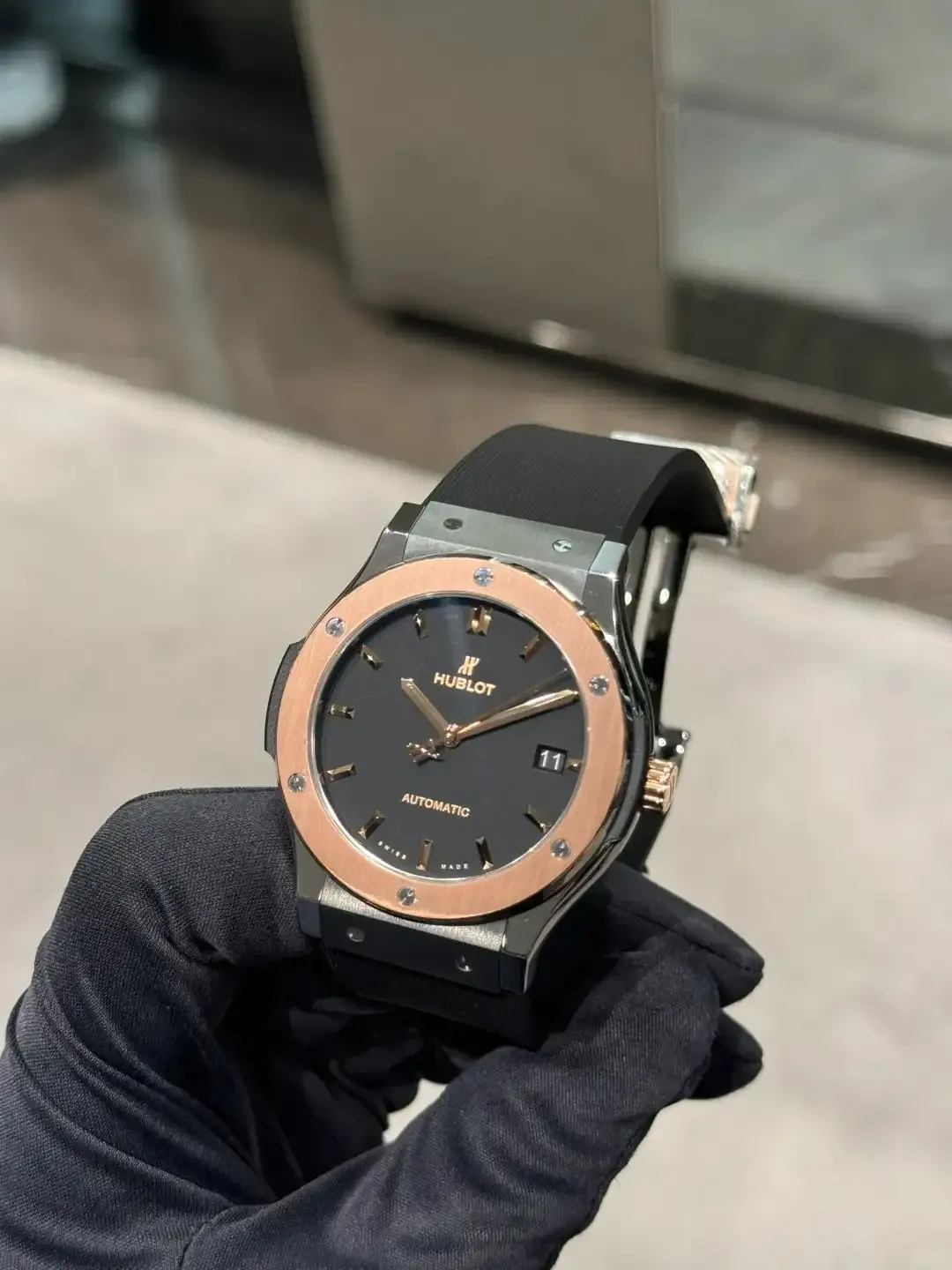 Hublot Classic Fusion Men Automatic Black Rubber Watch 511.NO.1181.RX