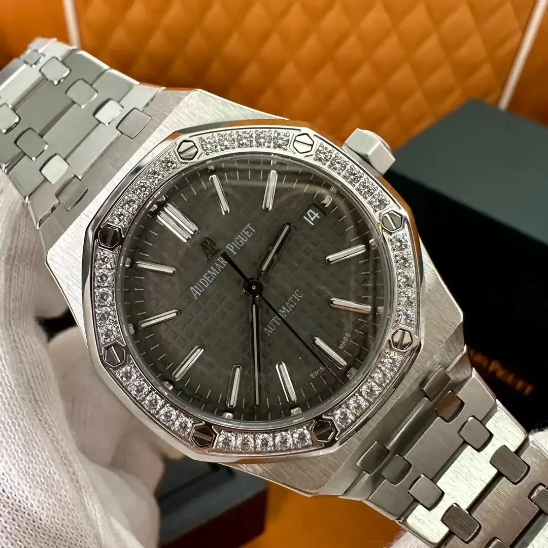 Audemars Piguet Royal Oak Selfwinding Black 15451ST.ZZ.1256ST.01
