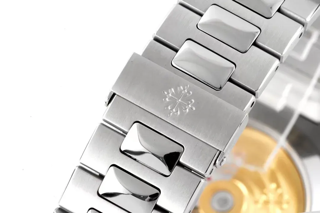 Patek Philippe Nautilus Silver Annual Calendar