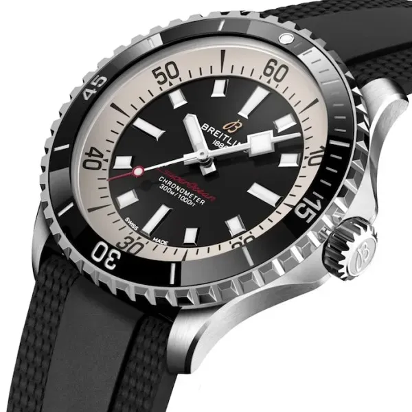 Breitling Superocean Men Automatic Black Rubber Watch A17375211B1S1