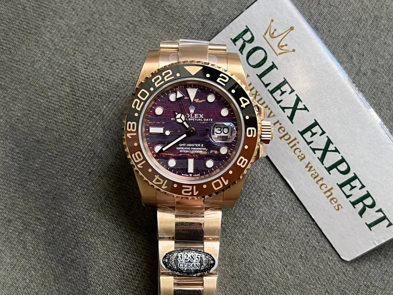 Superclone Rolex GMT-Master II 40 mm 126715CHNR Tiger Iron Dial