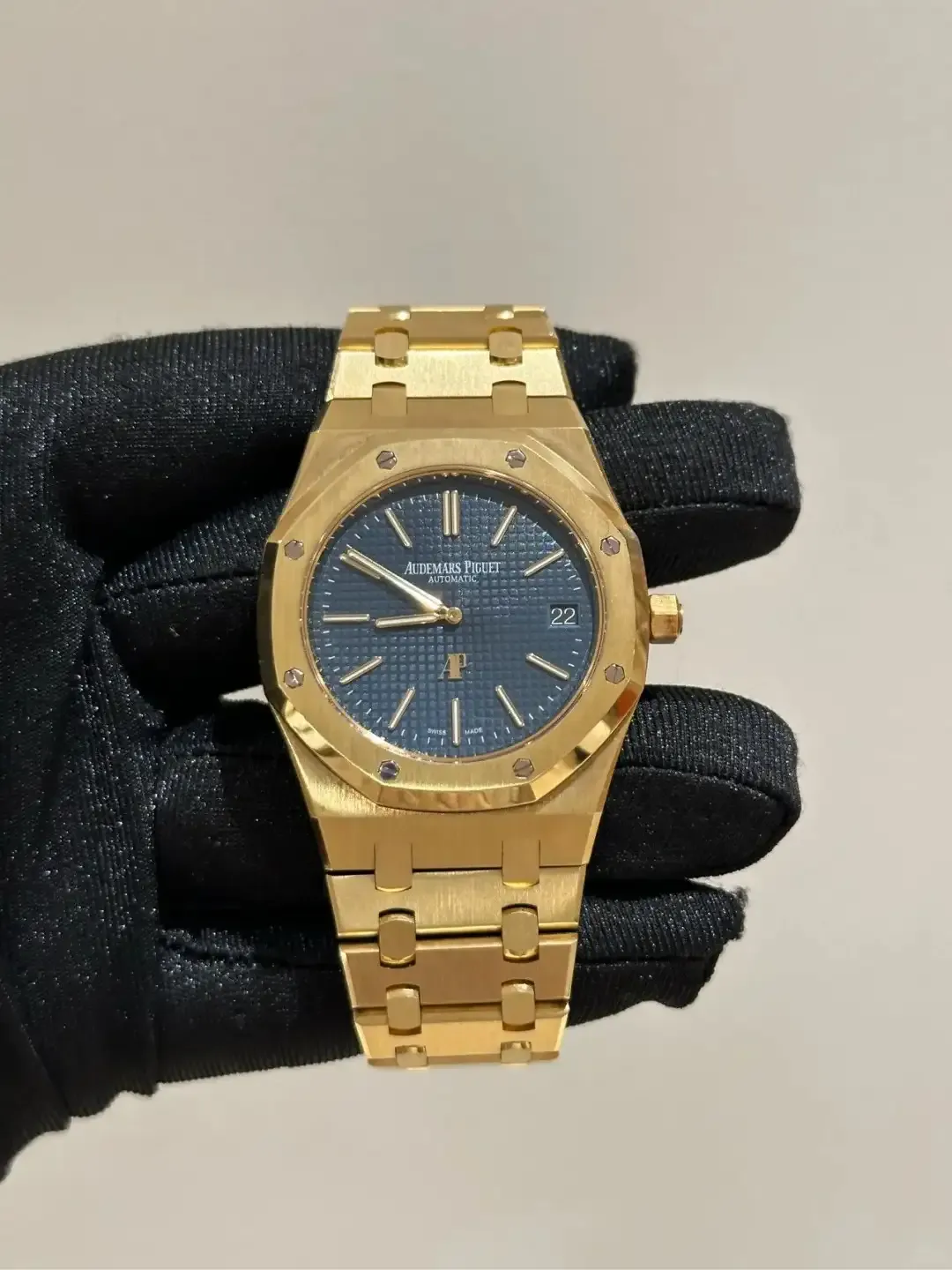 Audemars Piguet Royal Oak Jumbo Extra-Thin Blue 15202BA.OO.1240BA.01