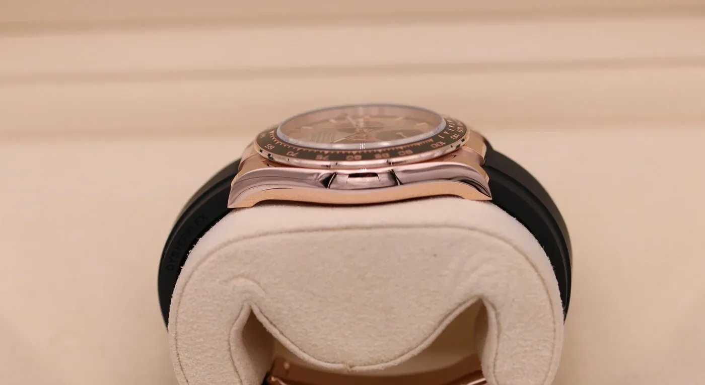 Superclone Rolex Daytona 40 mm Sundust Dial in Everose Gold 126515LN