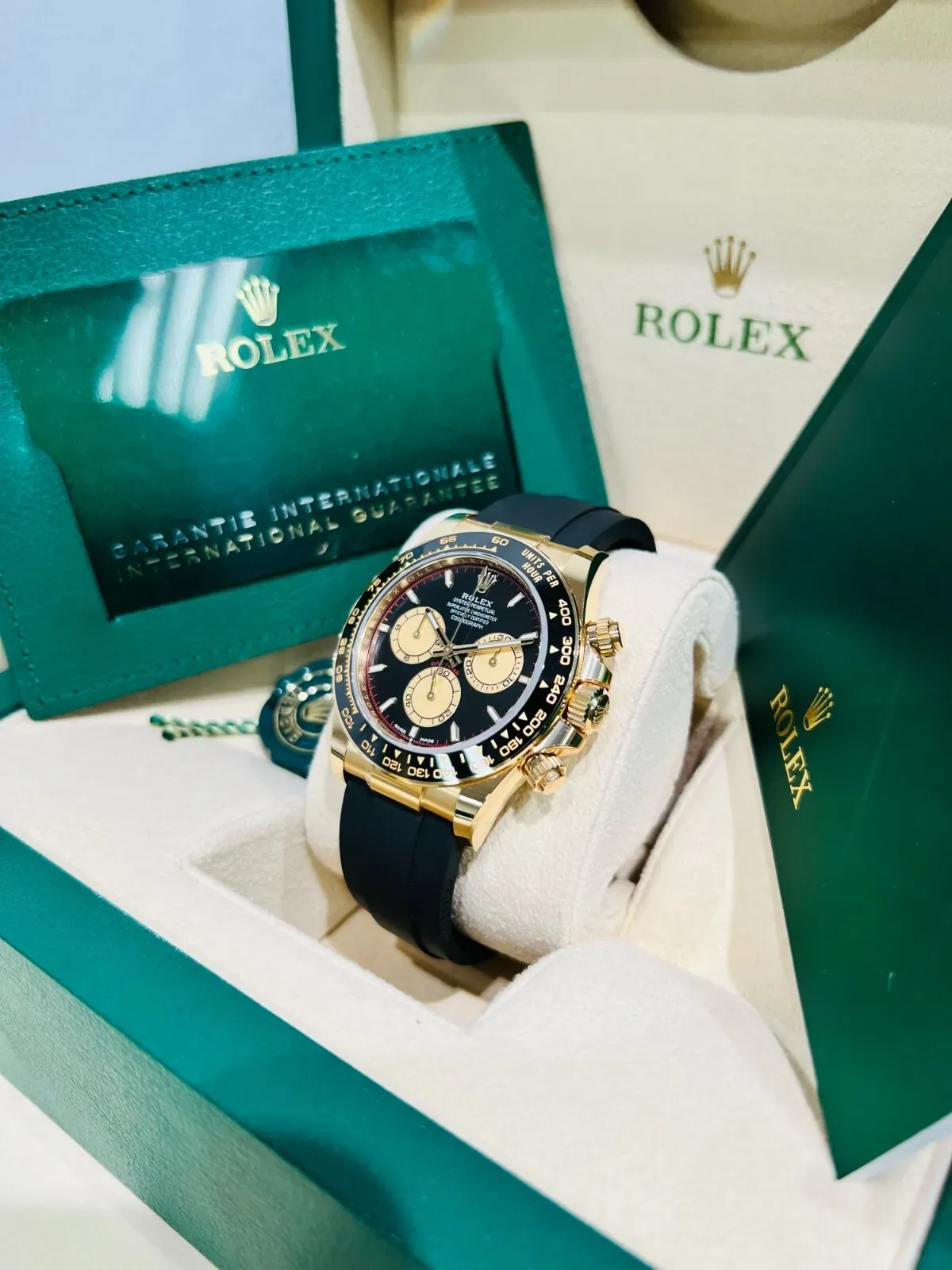 Superclone Rolex Daytona 40 mm Intense black Dial 126518LN