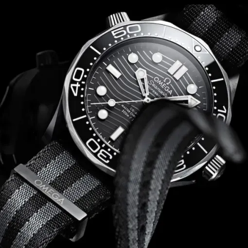 Omega Seamaster Men Automatic Black Fabric 007 Watch O21092442001002