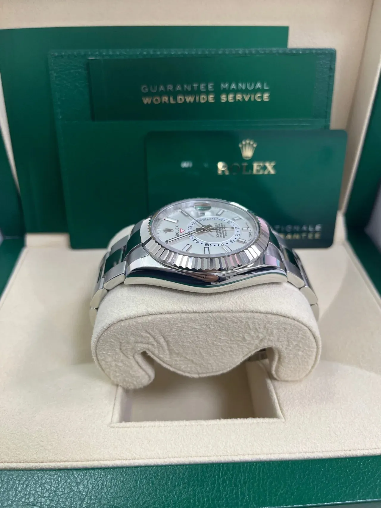 Superclone Rolex Sky-Dweller 42 mm Intense white Dial 336934