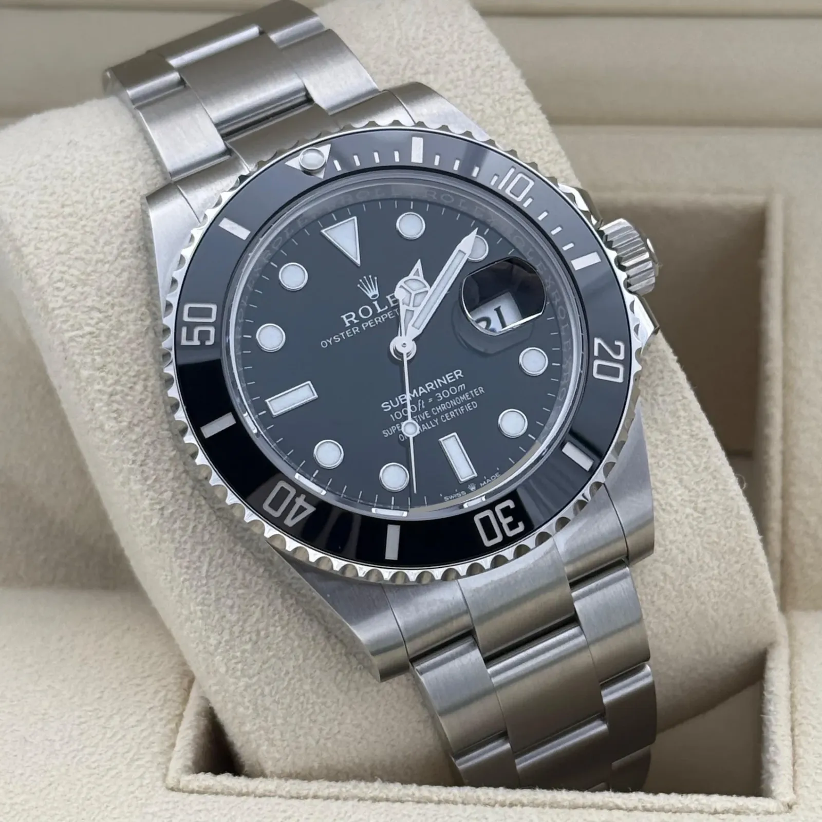 Superclone Rolex Submariner 41mm Black Dial 126610LN