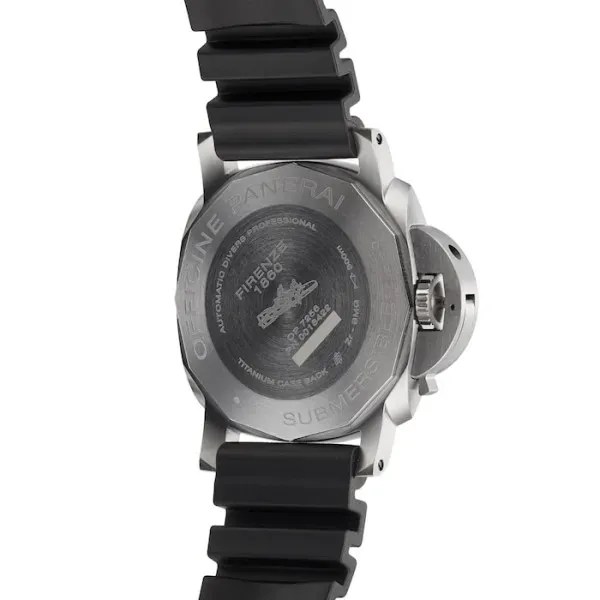 Panerai Submersible Men Automatic Blue Rubber Watch PAM00692